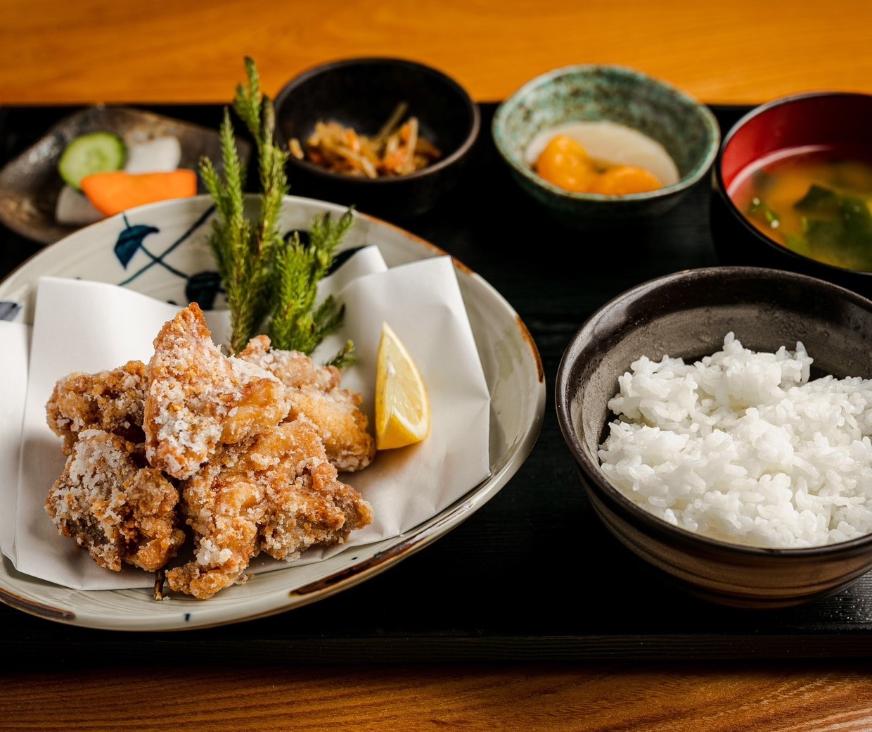 唐揚げ定食